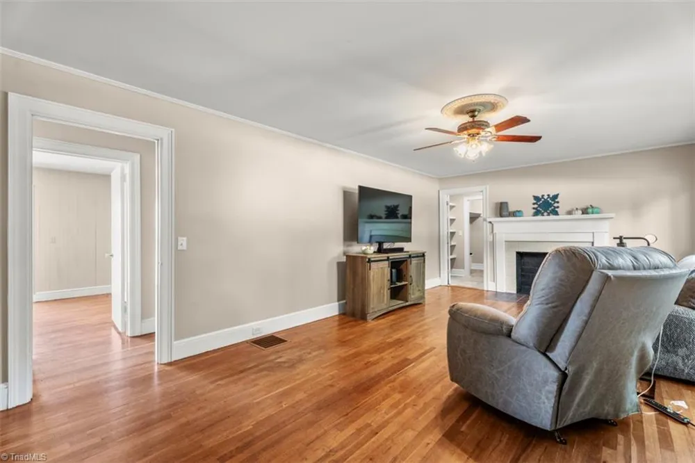 213 Old Westfield Road Pilot Mountain, NC 27041