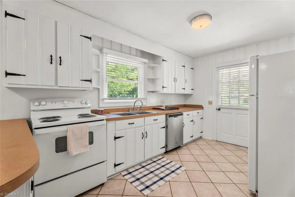 213 Old Westfield Road Pilot Mountain, NC 27041
