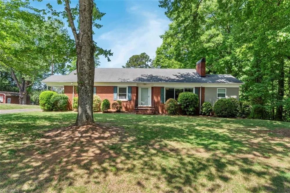 213 Old Westfield Road Pilot Mountain, NC 27041