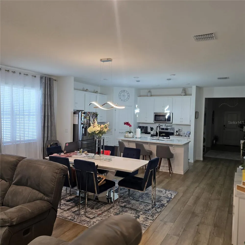 33259 COUNTRY HOUSE DRIVE Sorrento, FL 32776