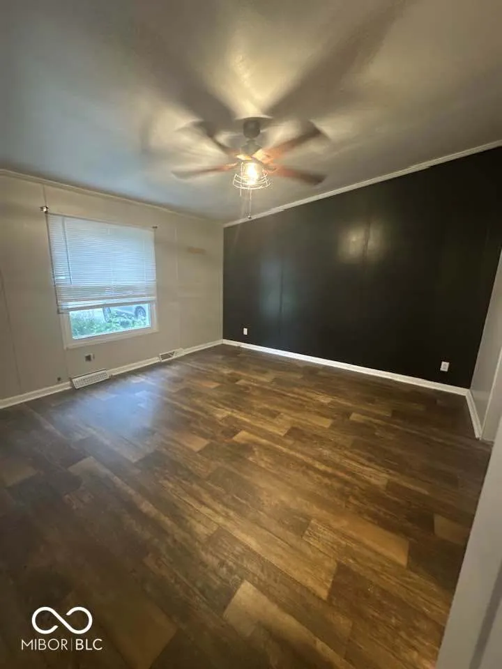 506 Pilgrim Way Salem, IN 47167