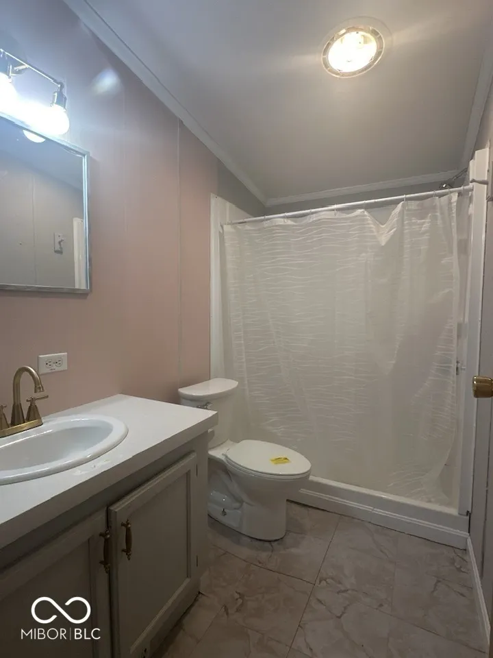 506 Pilgrim Way Salem, IN 47167