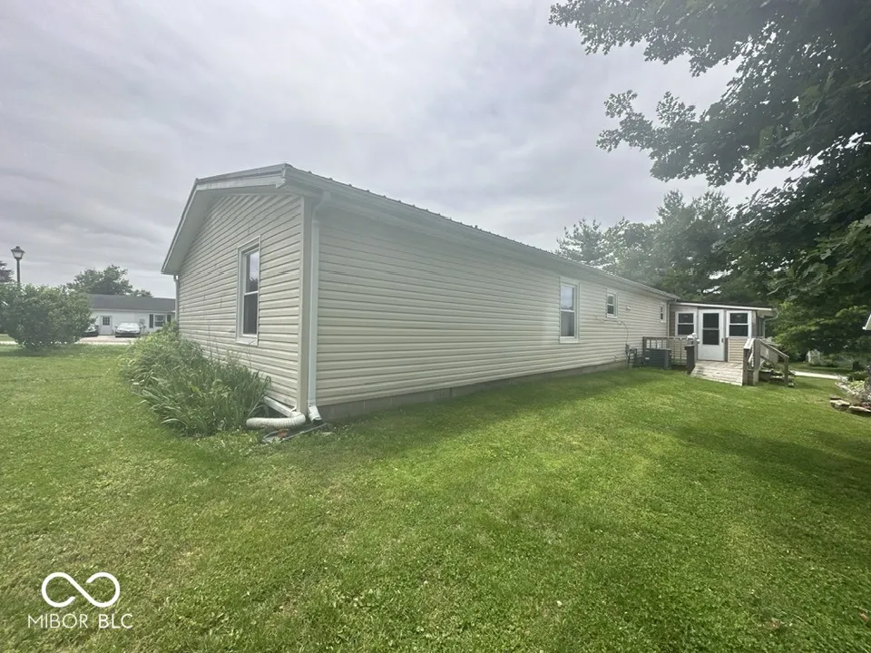 506 Pilgrim Way Salem, IN 47167