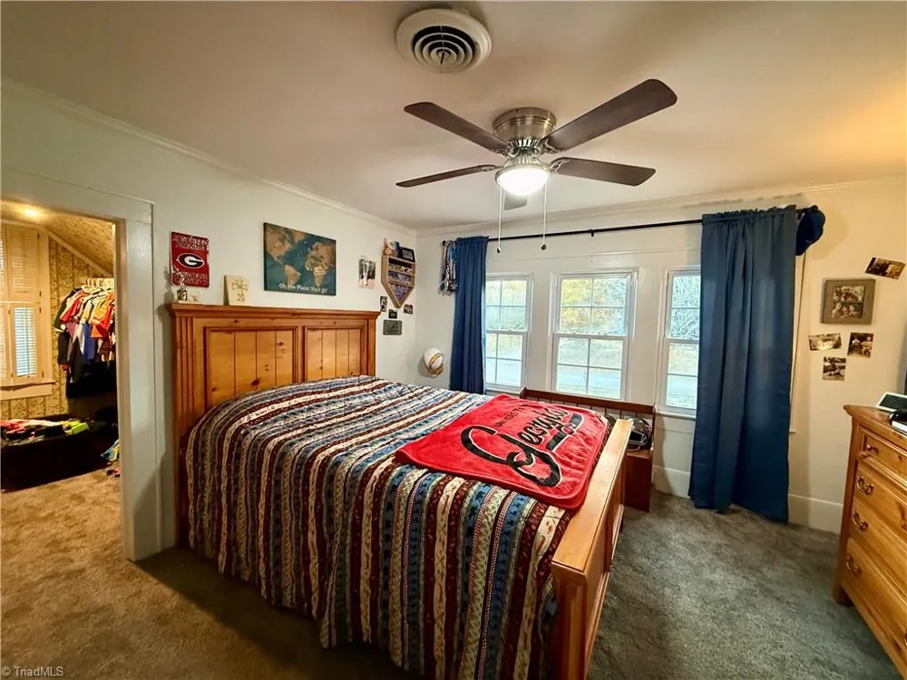 2230 Boone Trail North Wilkesboro, NC 28659
