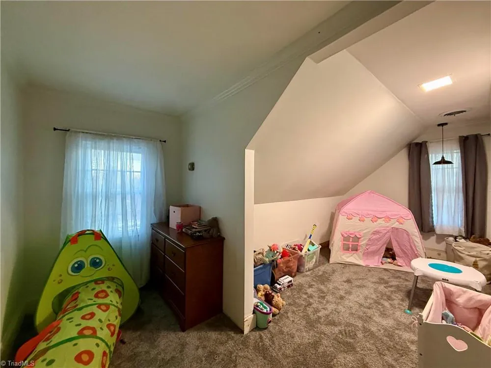 2230 Boone Trail North Wilkesboro, NC 28659