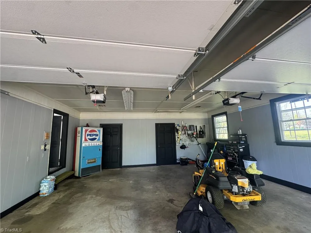 2230 Boone Trail North Wilkesboro, NC 28659