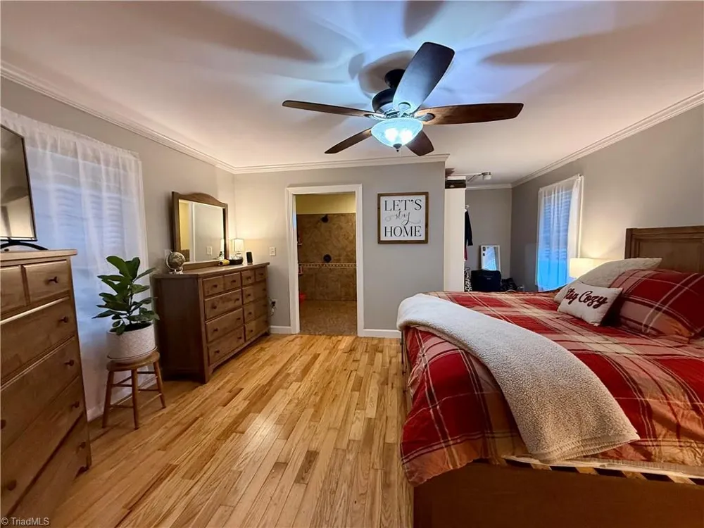 2230 Boone Trail North Wilkesboro, NC 28659