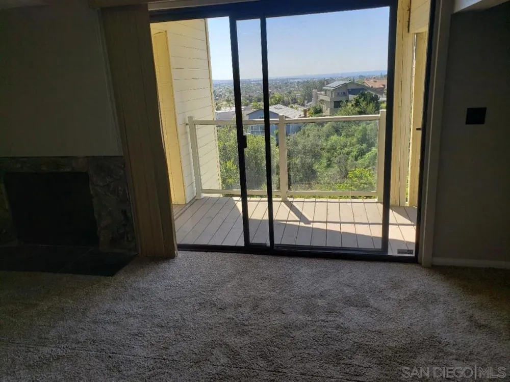 2415 La France St. San Diego, CA 92109