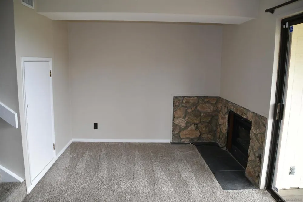 2415 La France St. San Diego, CA 92109
