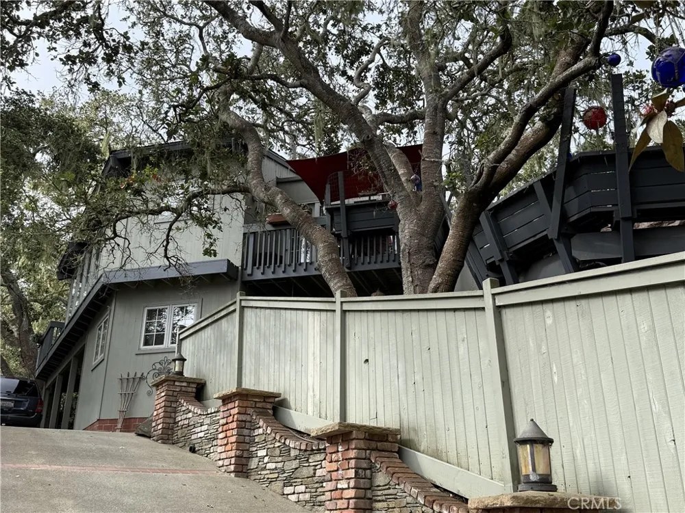 1987 Dorking Avenue Cambria, CA 93428