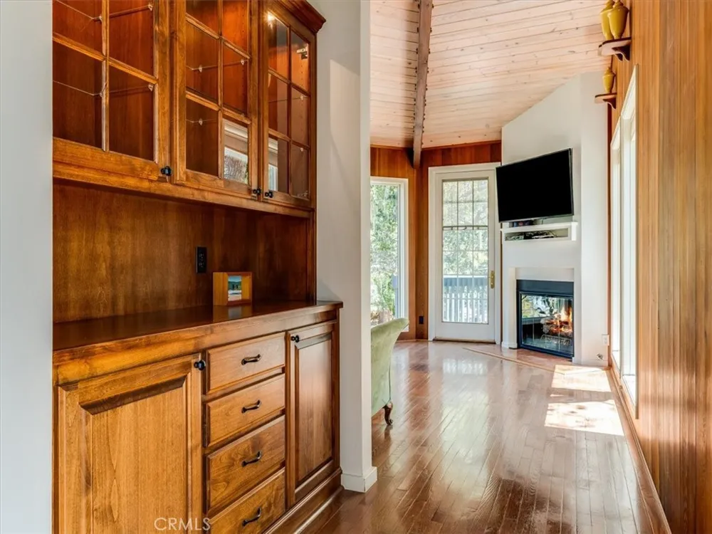 1987 Dorking Avenue Cambria, CA 93428