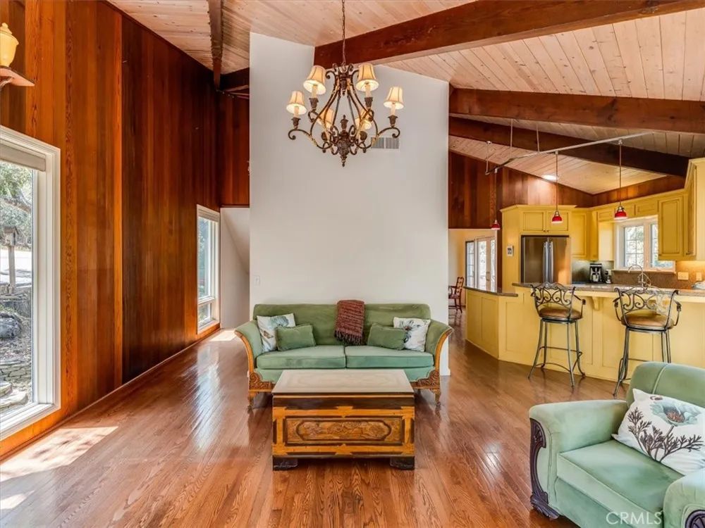 1987 Dorking Avenue Cambria, CA 93428