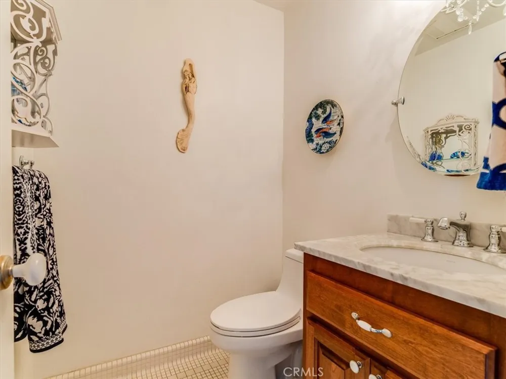 1987 Dorking Avenue Cambria, CA 93428