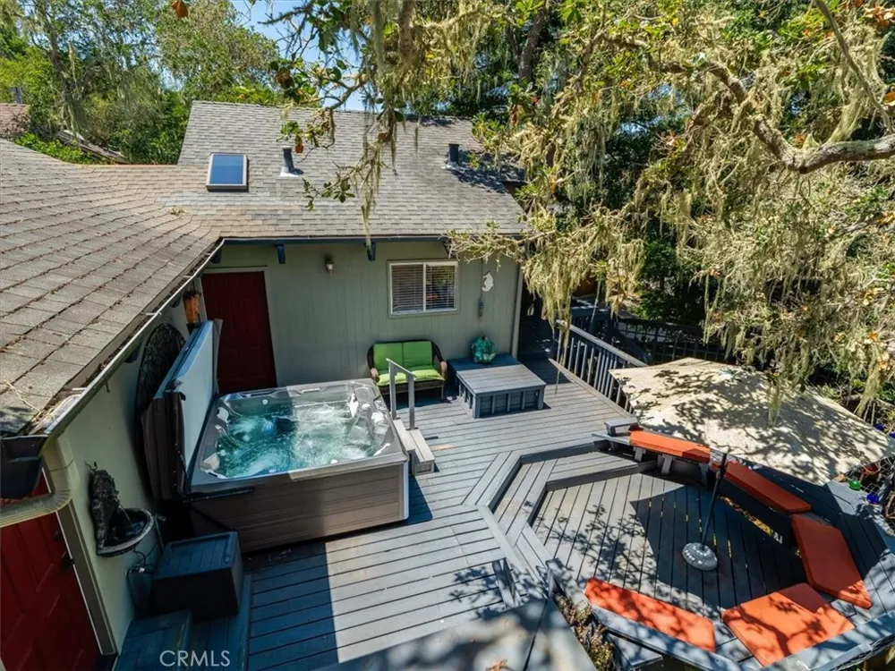 1987 Dorking Avenue Cambria, CA 93428
