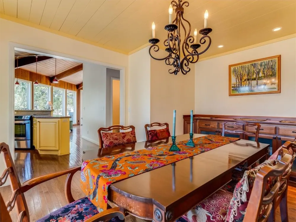 1987 Dorking Avenue Cambria, CA 93428