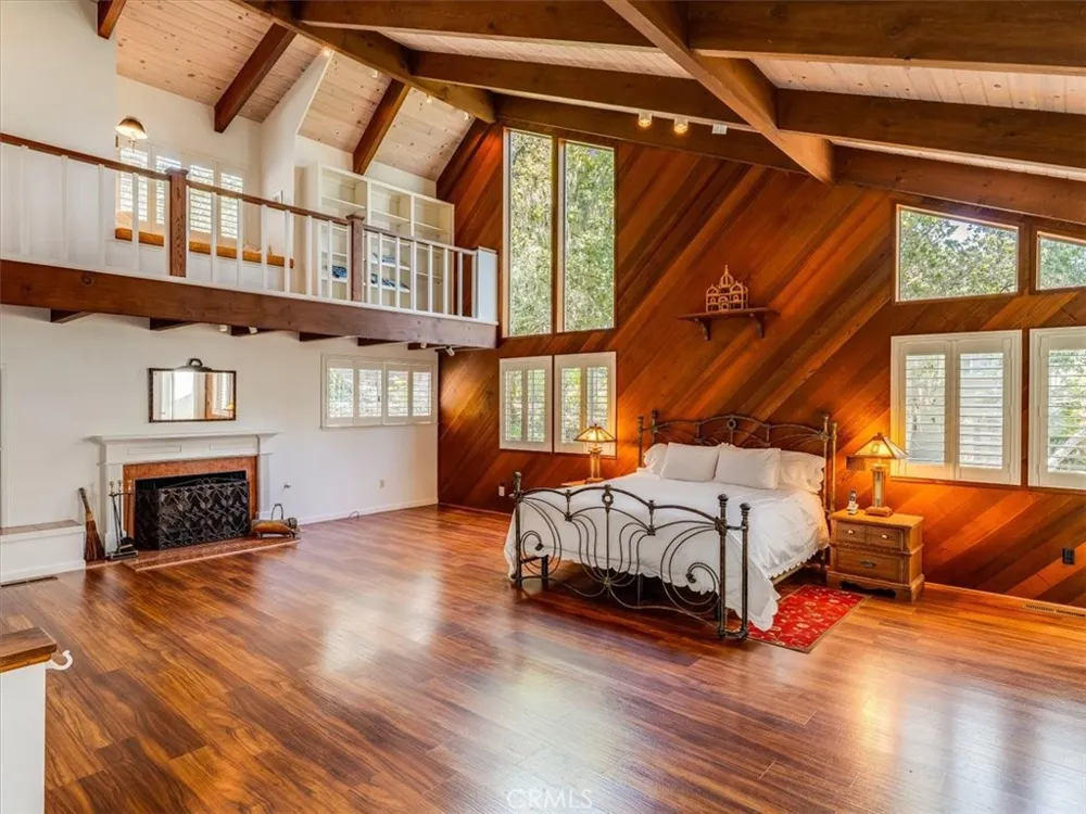 1987 Dorking Avenue Cambria, CA 93428