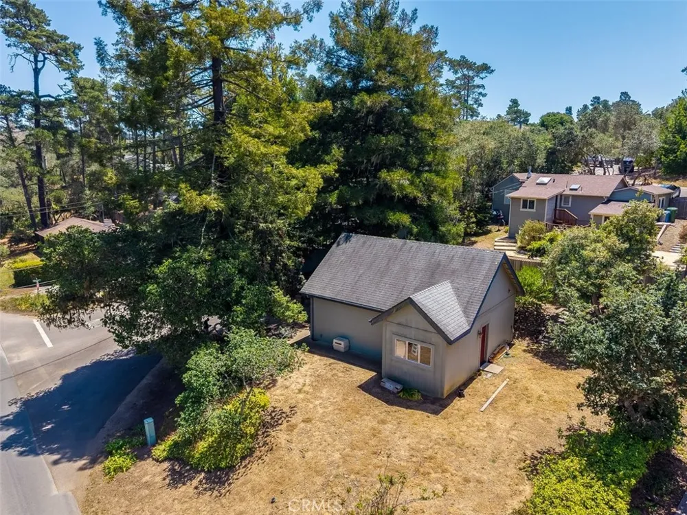 1987 Dorking Avenue Cambria, CA 93428