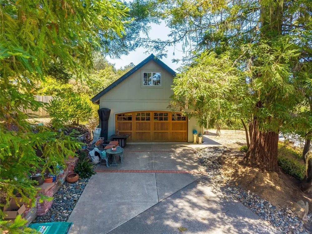 1987 Dorking Avenue Cambria, CA 93428