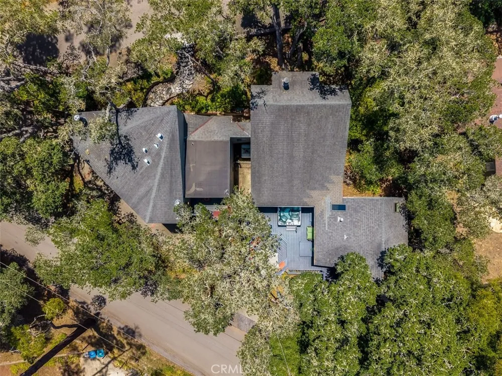 1987 Dorking Avenue Cambria, CA 93428