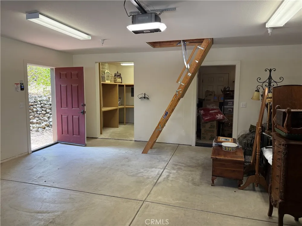 1987 Dorking Avenue Cambria, CA 93428