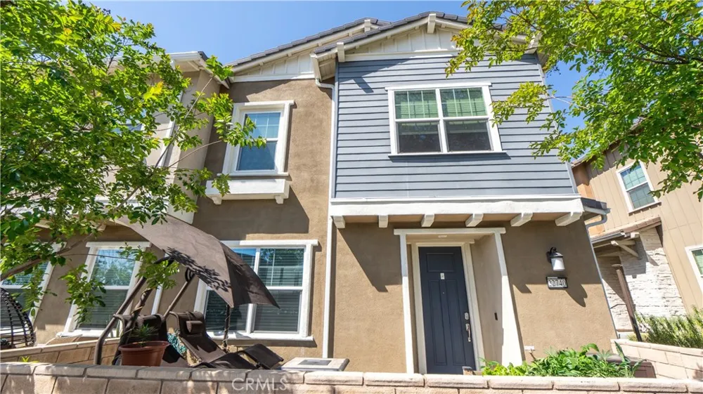 22740 Harmony Saugus, CA 91350