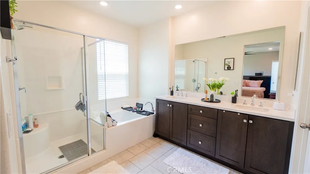 22740 Harmony Saugus, CA 91350
