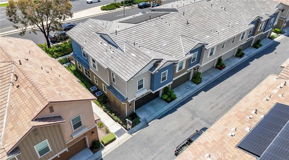 22740 Harmony Saugus, CA 91350