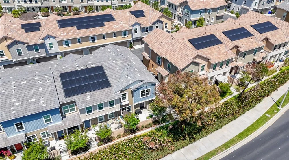 22740 Harmony Saugus, CA 91350