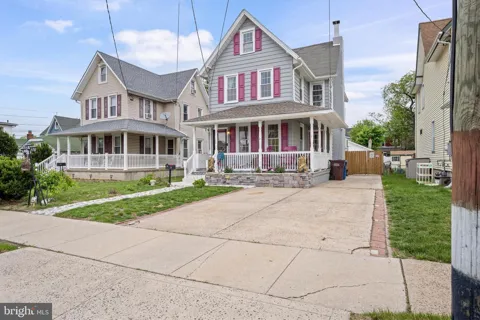 121 CLEVELAND AVENUE