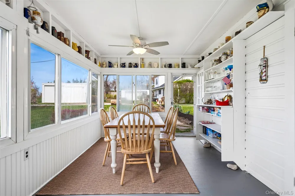 21 Walk Riverhead, NY 11901