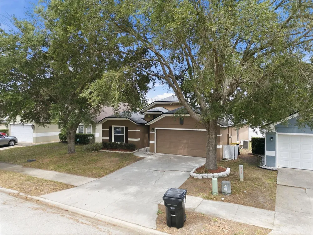 553 MAIDENHAIR COURT Orange City, FL 32763
