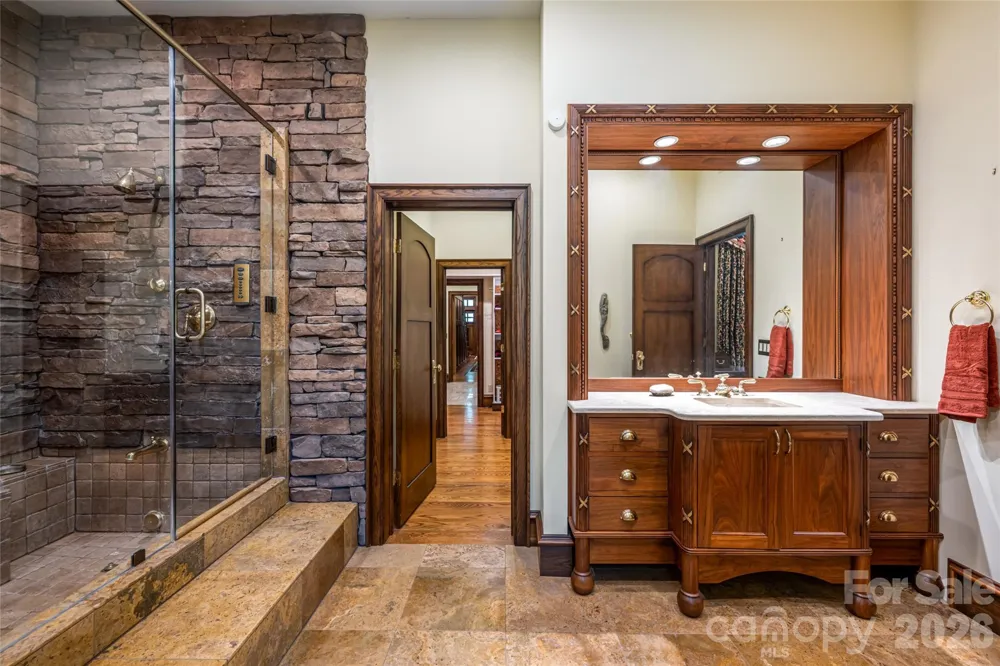 14 Walnut Drive Mills River, NC 28759
