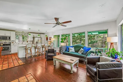 54150 Marian View Drive