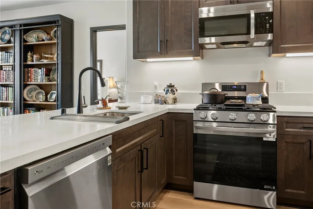 402 W Grand Ave #401 Grover Beach, CA 93433