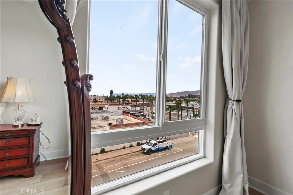 402 W Grand Ave #401 Grover Beach, CA 93433