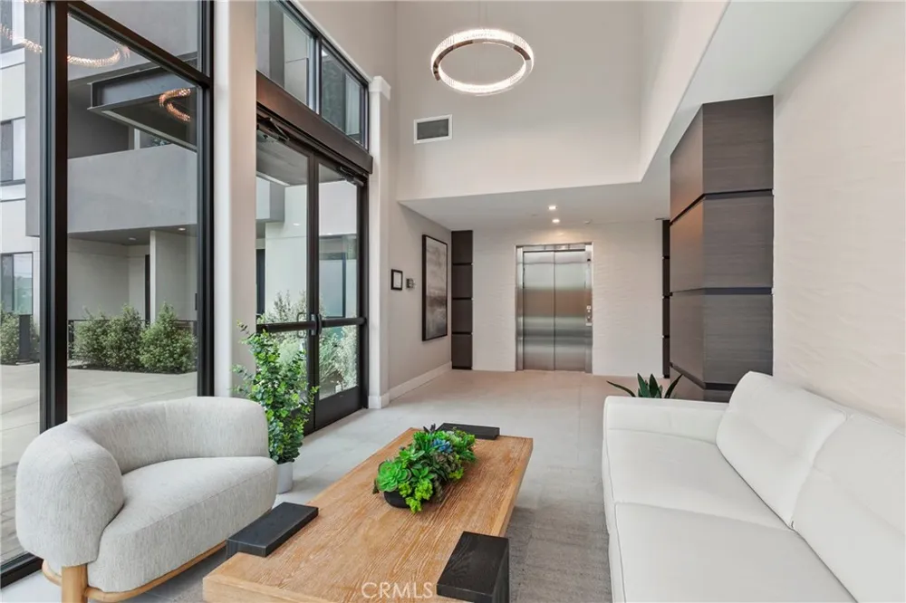 402 W Grand Ave #401 Grover Beach, CA 93433