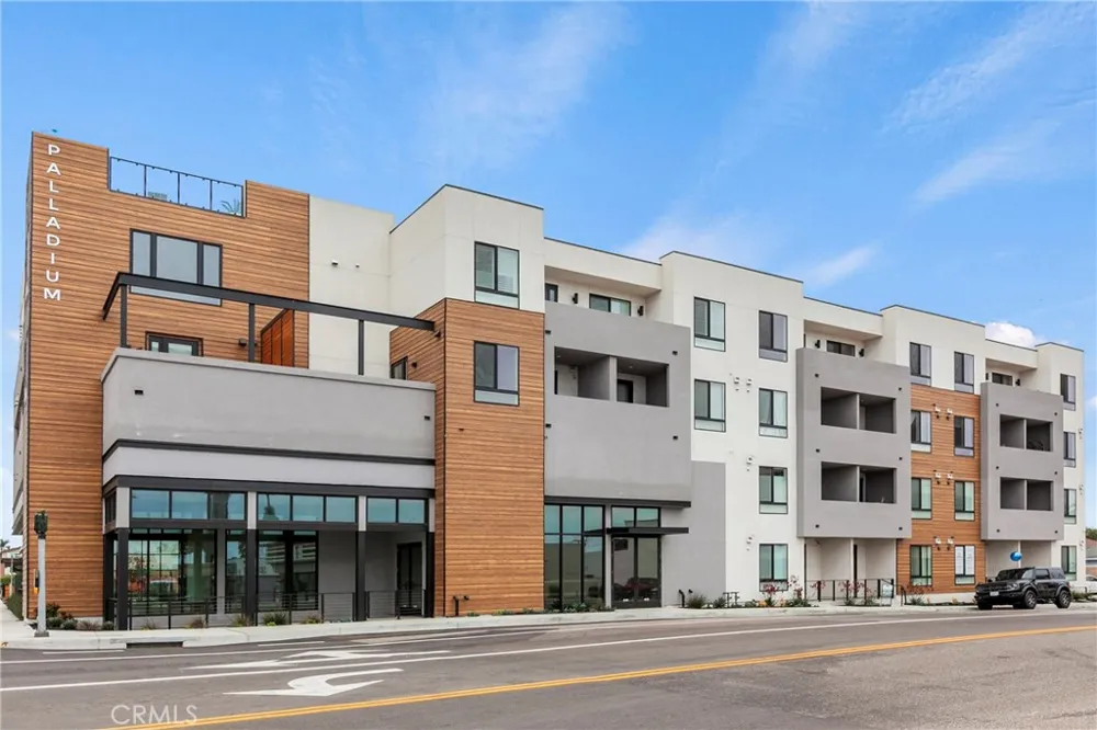 402 W Grand Ave #401 Grover Beach, CA 93433