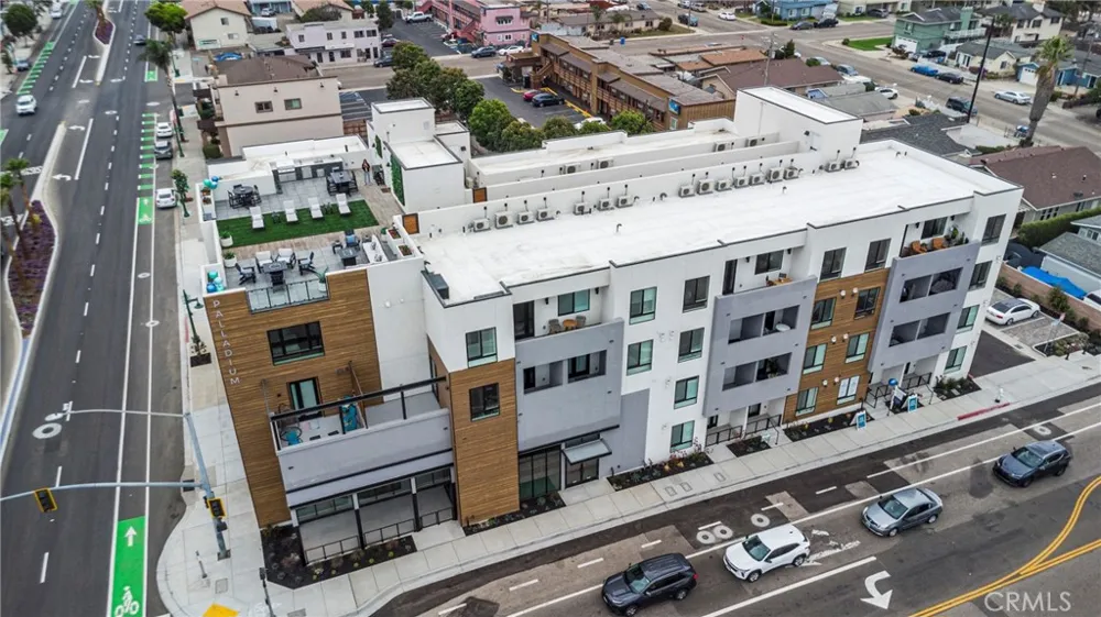 402 W Grand Ave #401 Grover Beach, CA 93433