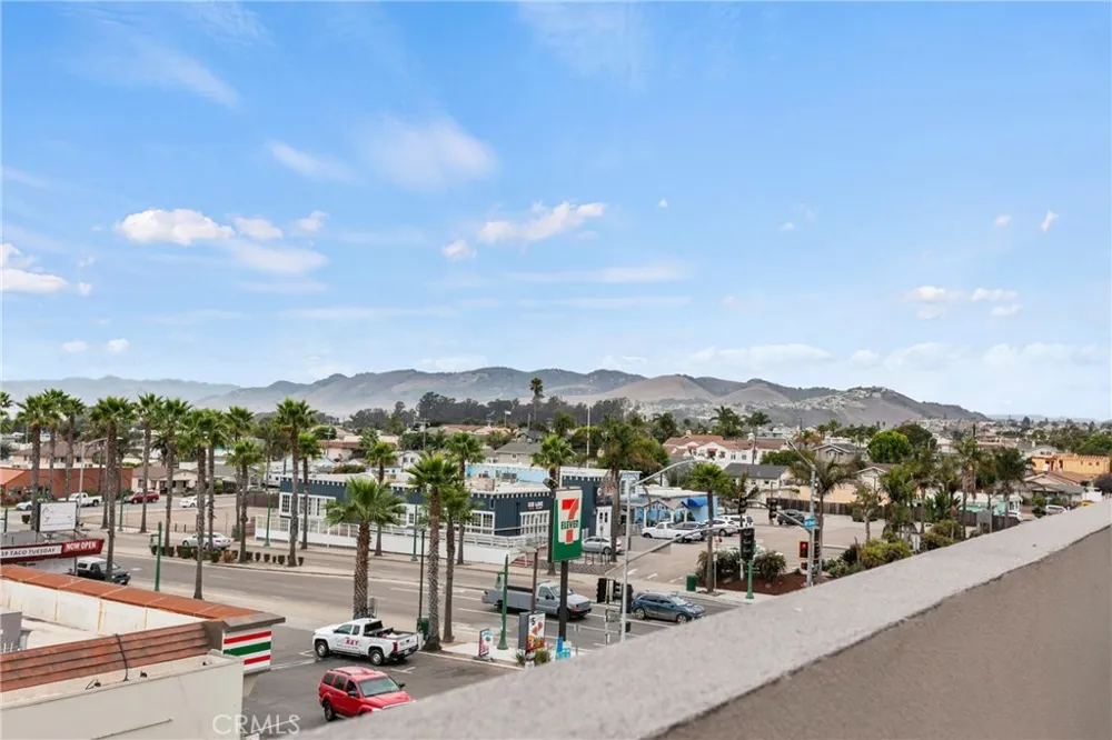 402 W Grand Ave #401 Grover Beach, CA 93433