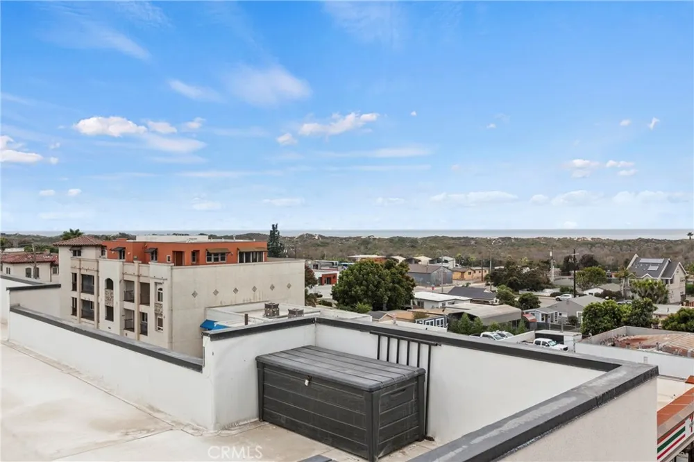 402 W Grand Ave #401 Grover Beach, CA 93433