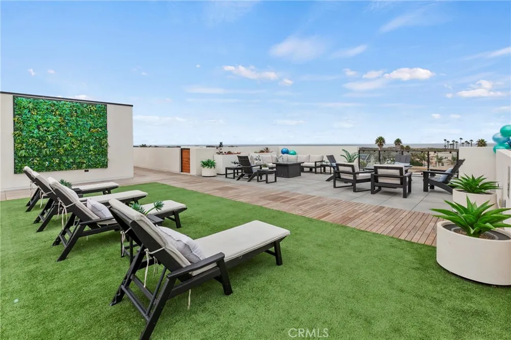 402 W Grand Ave #401 Grover Beach, CA 93433
