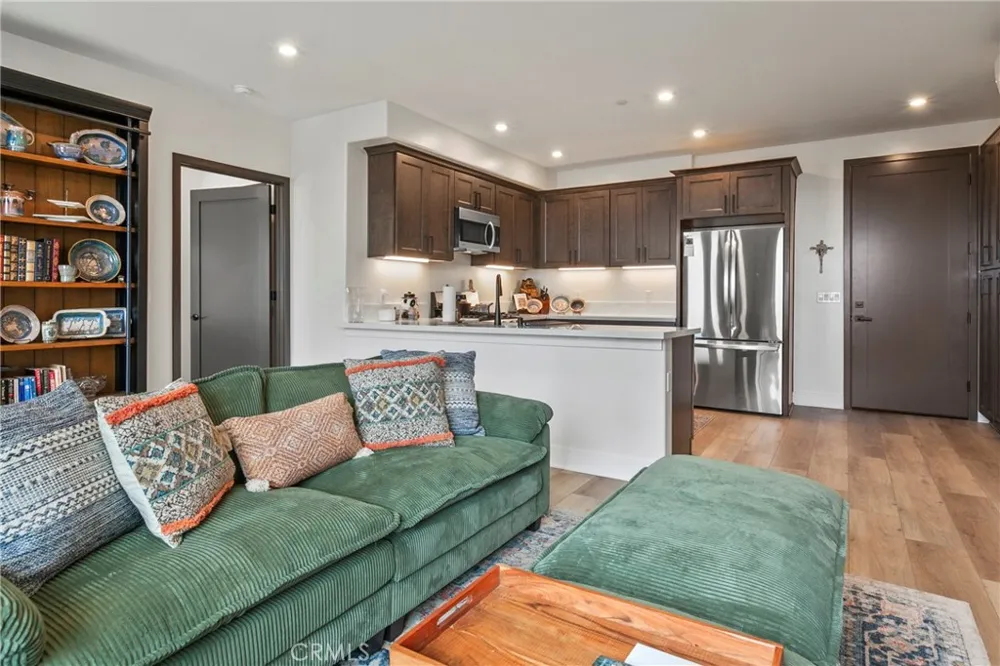402 W Grand Ave #401 Grover Beach, CA 93433