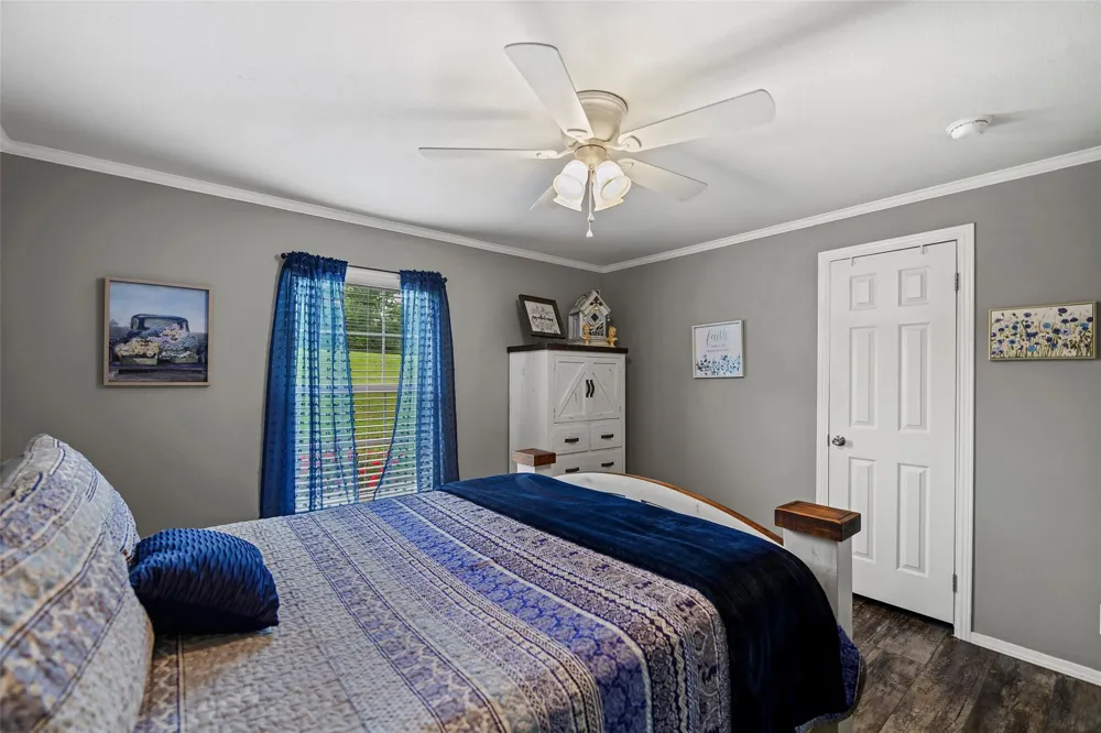 1257 Fm 2797 Dayton, TX 77535