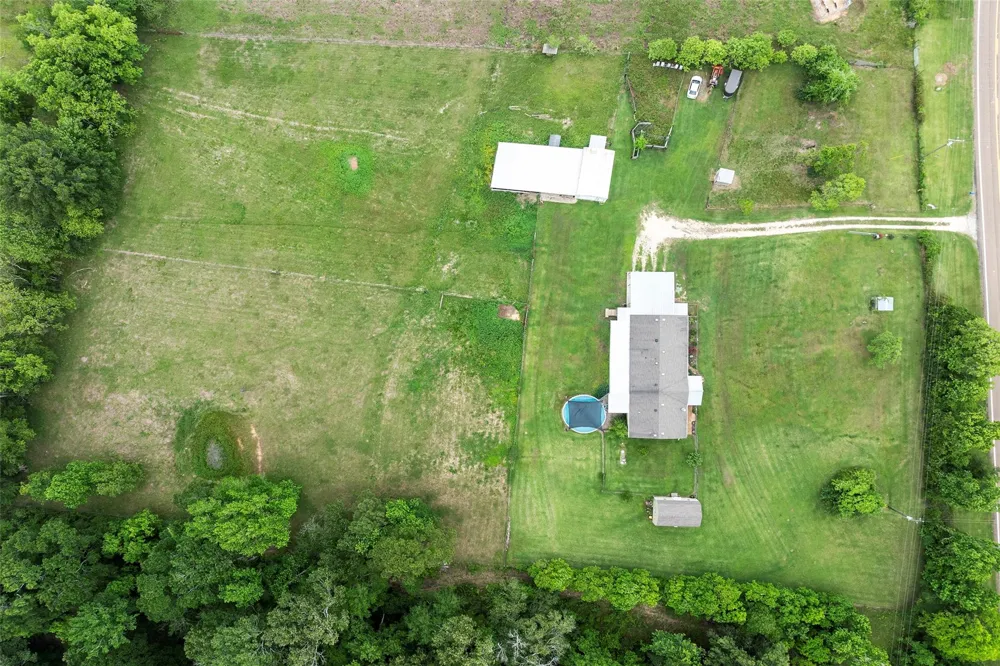 1257 Fm 2797 Dayton, TX 77535