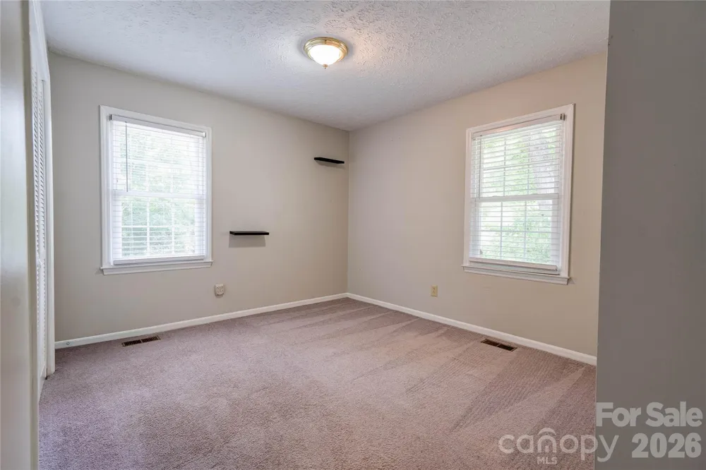 111 Harbor Point Drive Cherryville, NC 28021