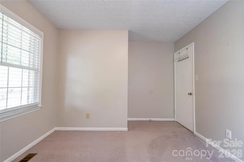 111 Harbor Point Drive Cherryville, NC 28021