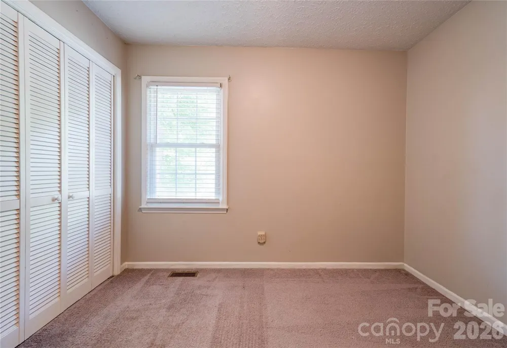 111 Harbor Point Drive Cherryville, NC 28021