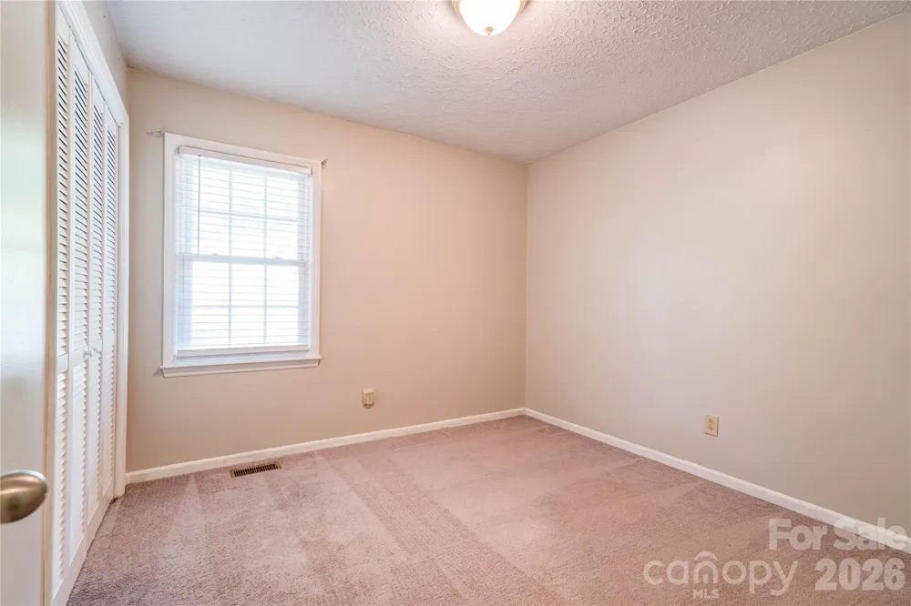 111 Harbor Point Drive Cherryville, NC 28021