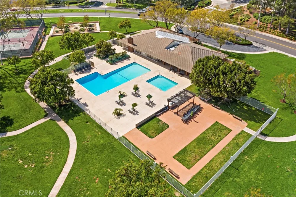 22342 Caminito Escobedo Laguna Hills, CA 92653