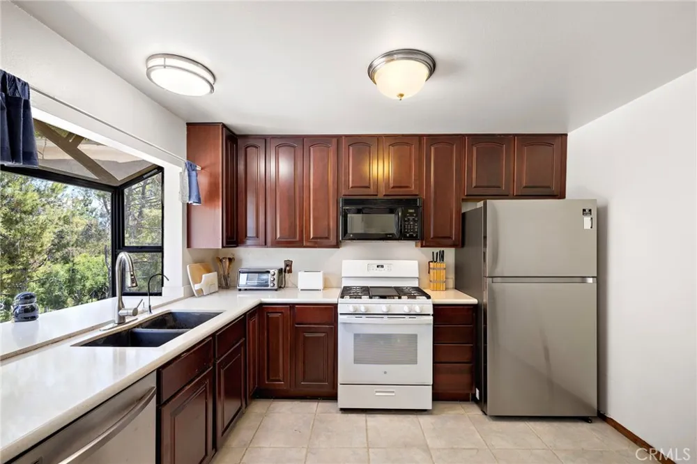 22342 Caminito Escobedo Laguna Hills, CA 92653